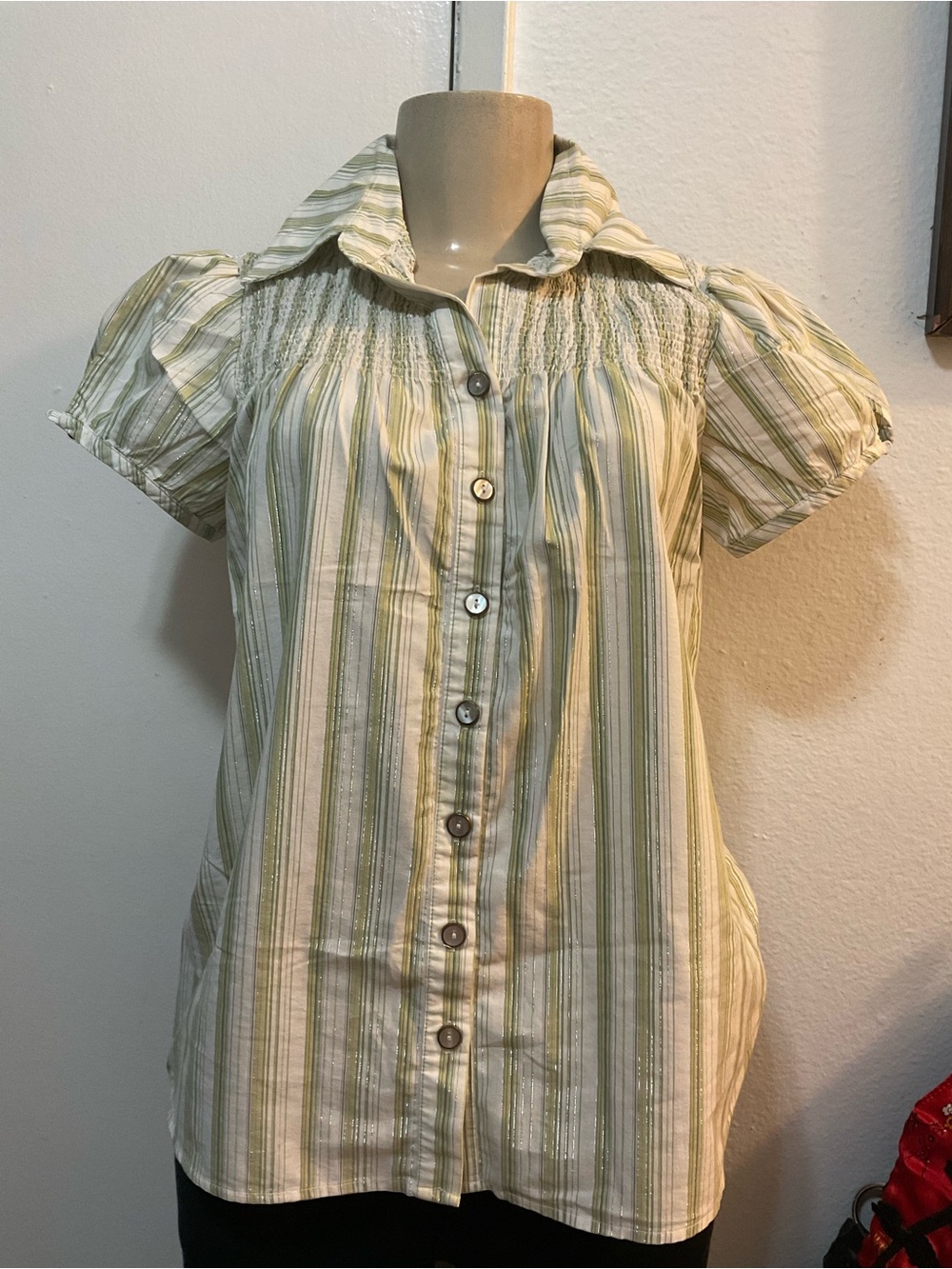 Yank women's Green & silver tinsel Y2K Striped Short-Sleeve Button-Up Top size L